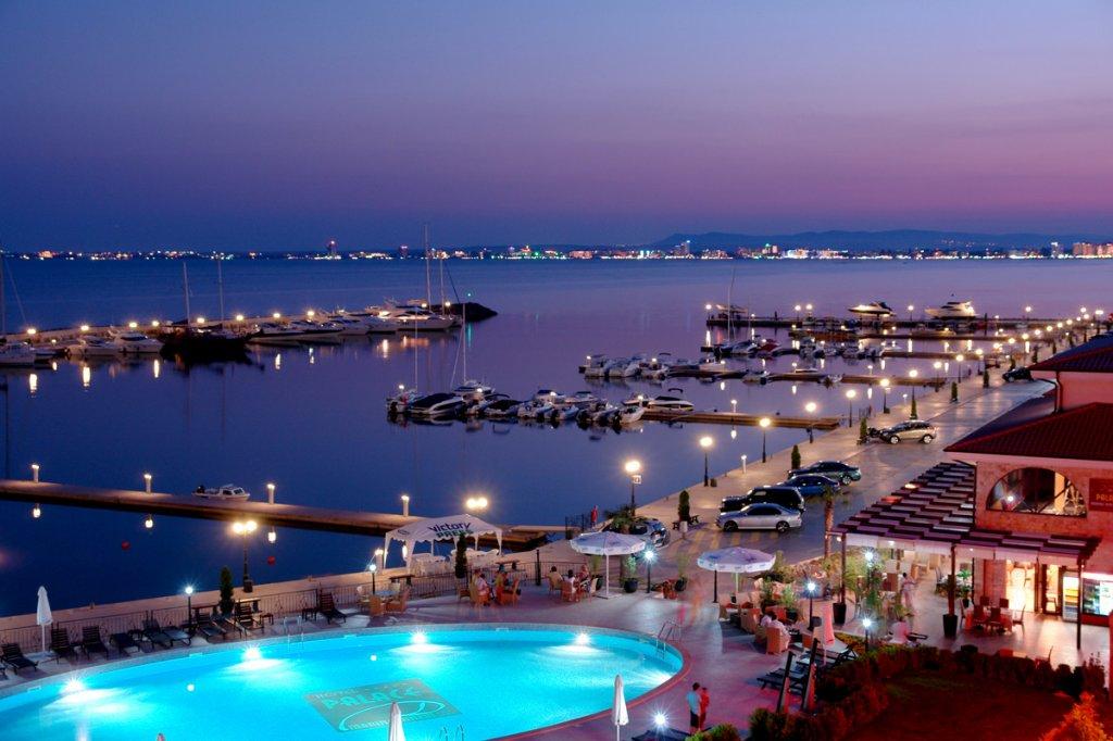 Family Hotel Venera Sveti Vlas Exterior photo