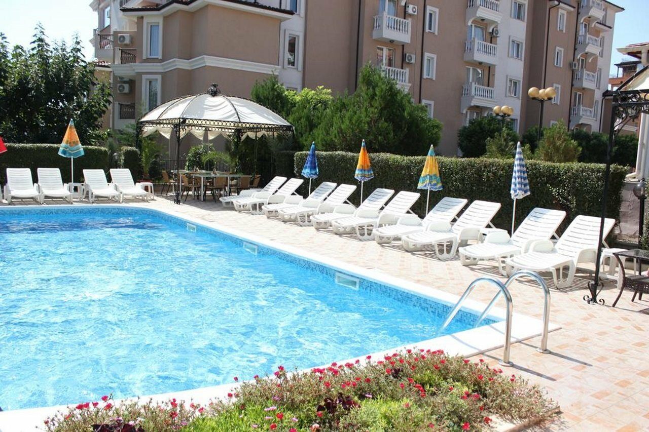 Family Hotel Venera Sveti Vlas Exterior photo